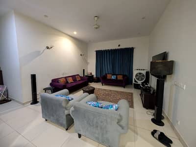 UNFURNISHED 500YARDS DOUBLE STORY BUNGALOW GROUND PORTION FOR RENT IN DHA PHASE 8. MOST PRIME LOCATION IN DHA KARACHI