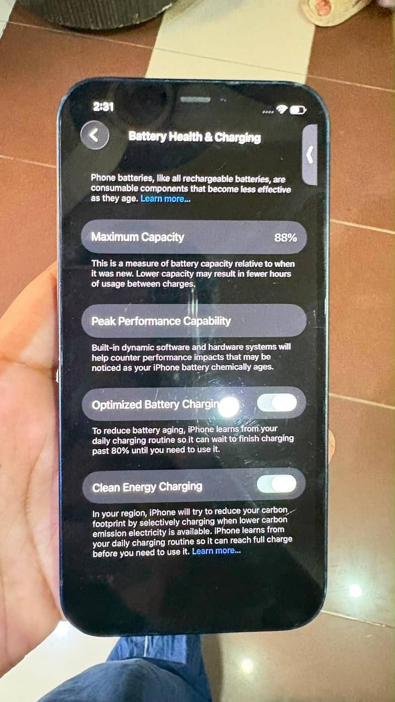 Apple iPhone 12 1