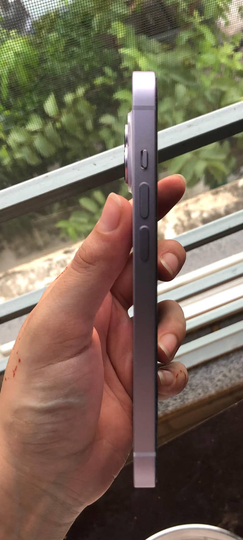 Apple iPhone 14 1