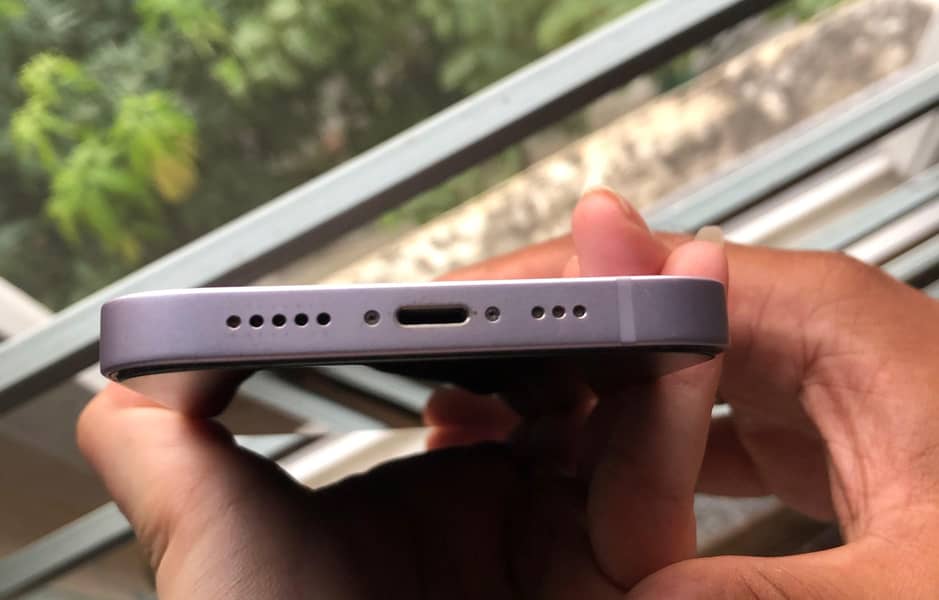 Apple iPhone 14 5