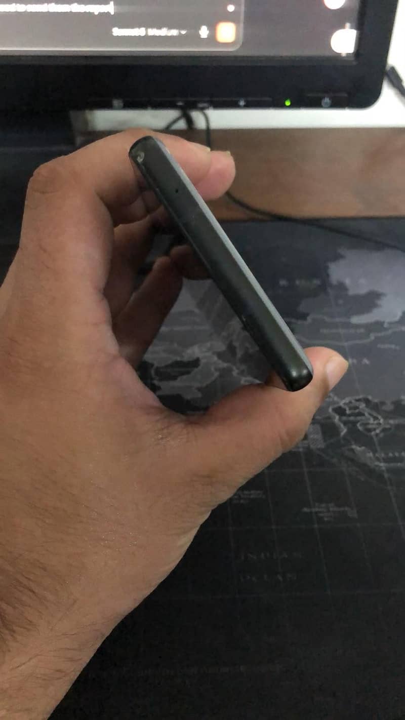 Google Pixel 6a 4