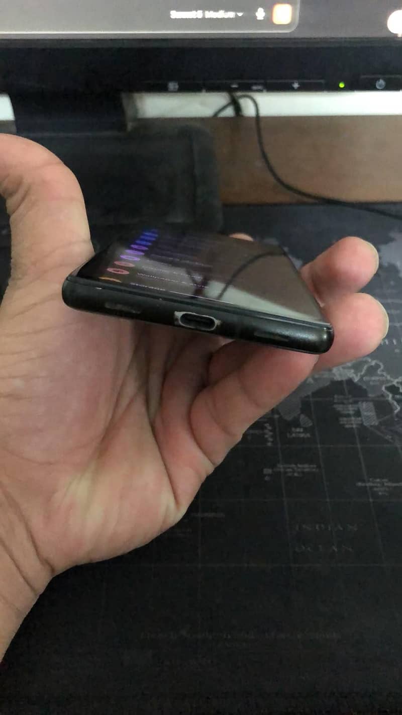 Google Pixel 6a 5