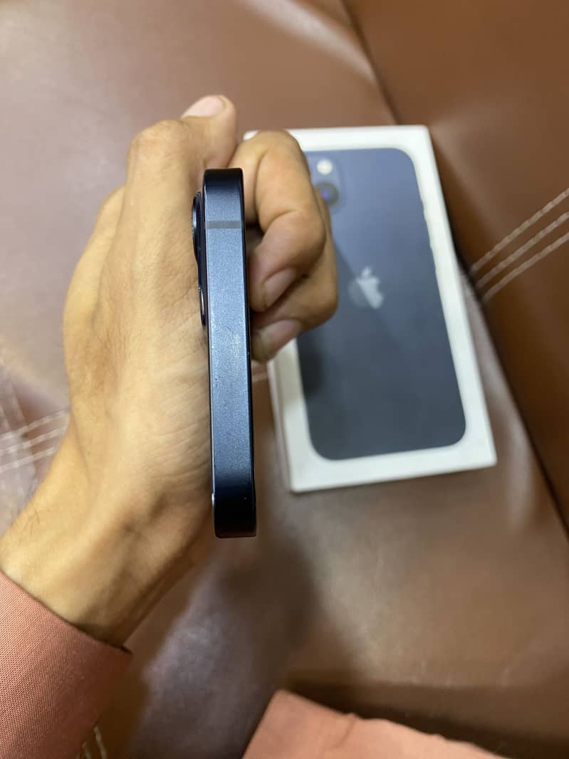 IPHONE 13 1