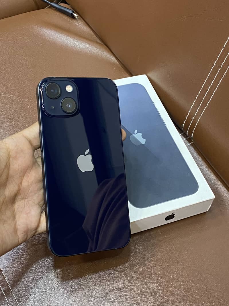 IPHONE 13 0