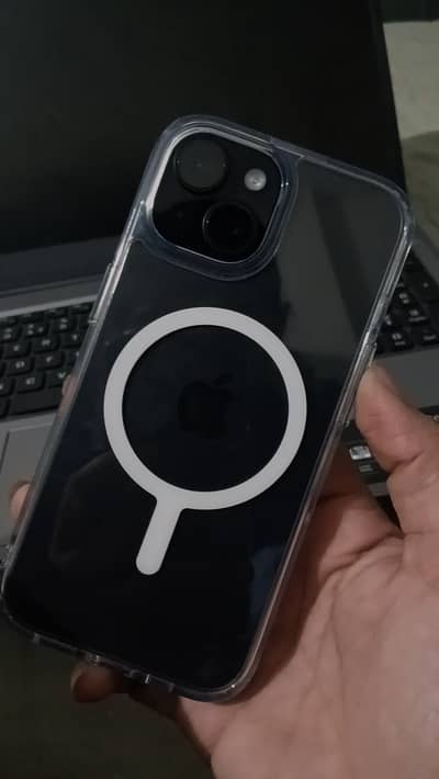 Apple iPhone 13