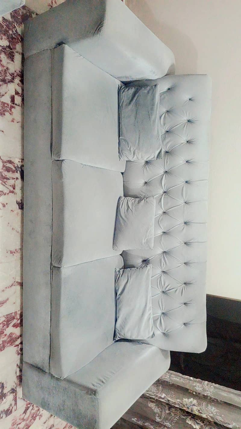 Sofa Set with table 0