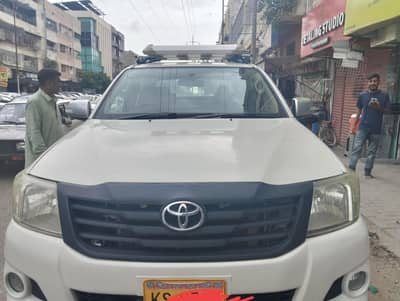 Toyota Hilux 2013