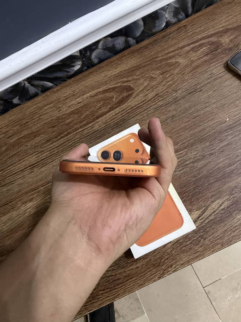 iPhone 17 Pro Max jv 4