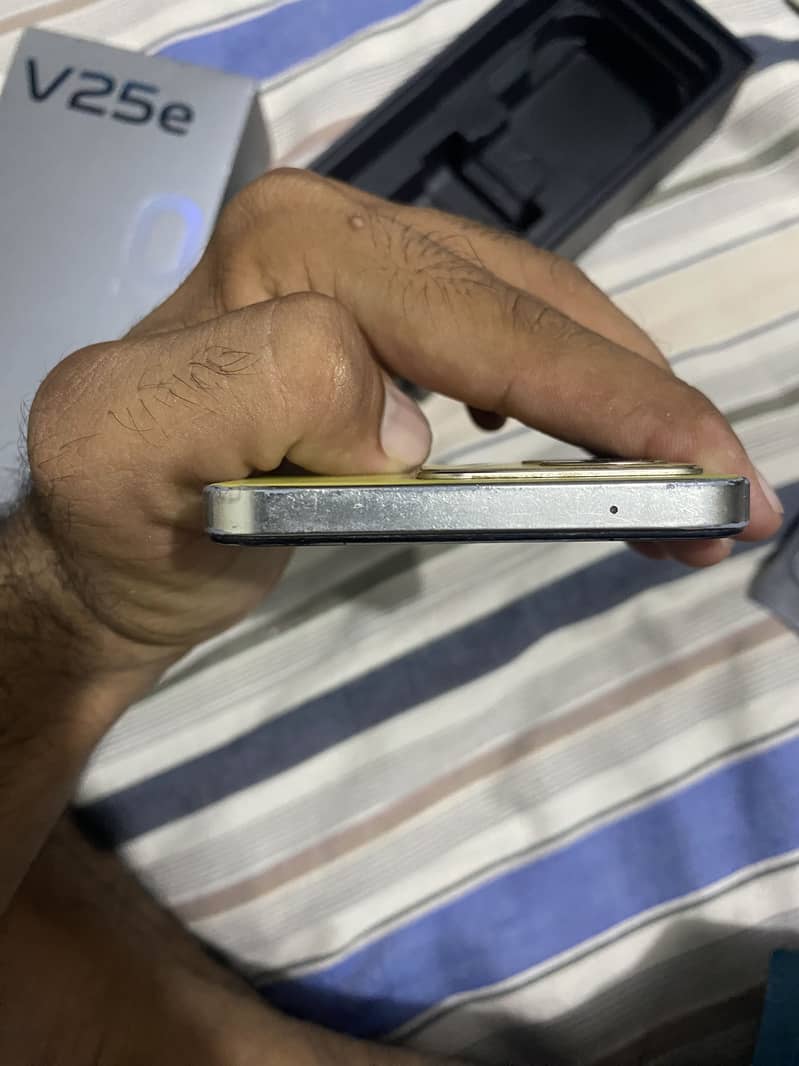Vivo 25 e 5