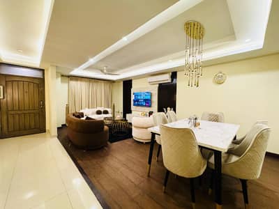 Per day apartment available luxury Furnished on f11