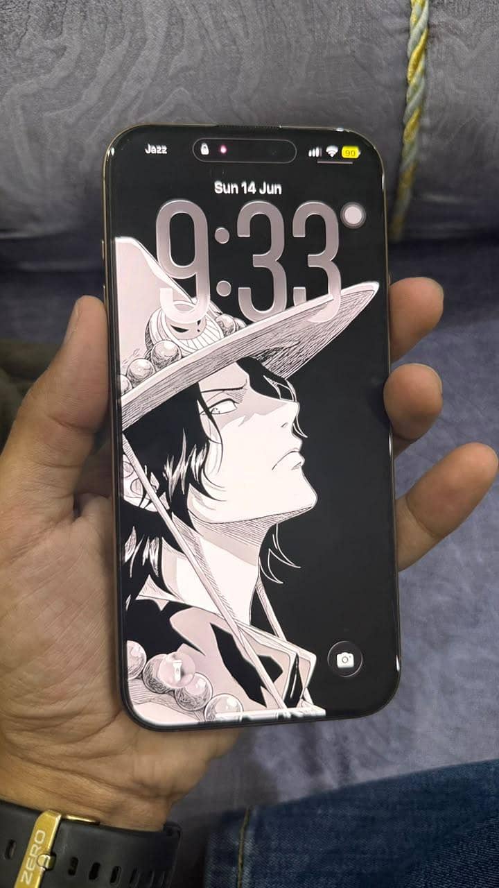 Apple iPhone 16 Pro Max 0
