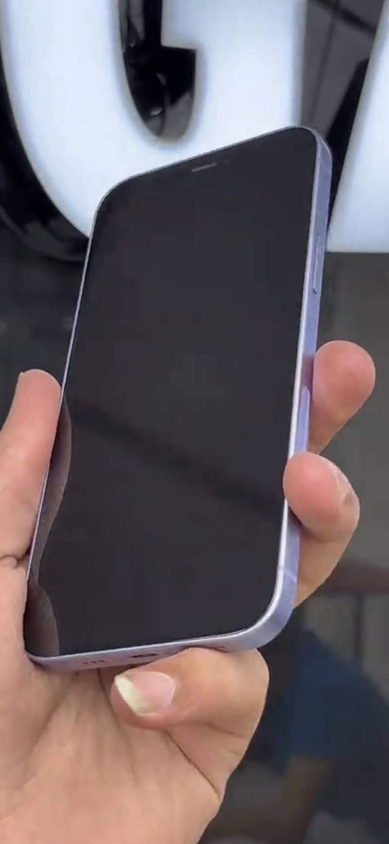 Apple iPhone 12 1