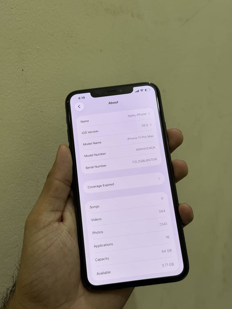 Apple iPhone 11 Pro Max 9