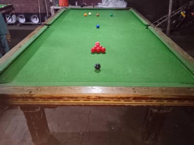 8 legs Snooker Table 5/10