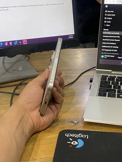 iPhone 16 Pro Max 256GB Factory Unlocked (Non-PTA)
