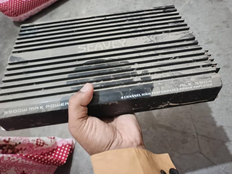 good condition amplifier 0