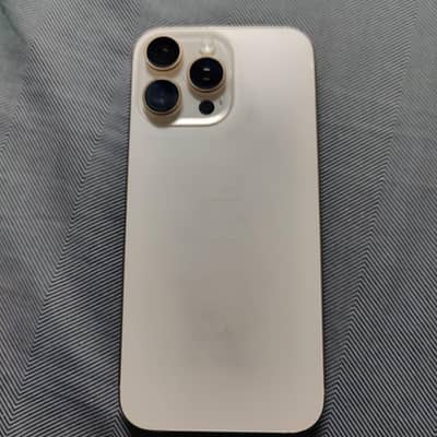 Apple iPhone 16 Pro Max