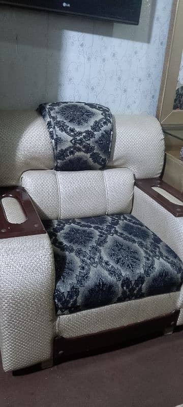 6 seater sofa for sale