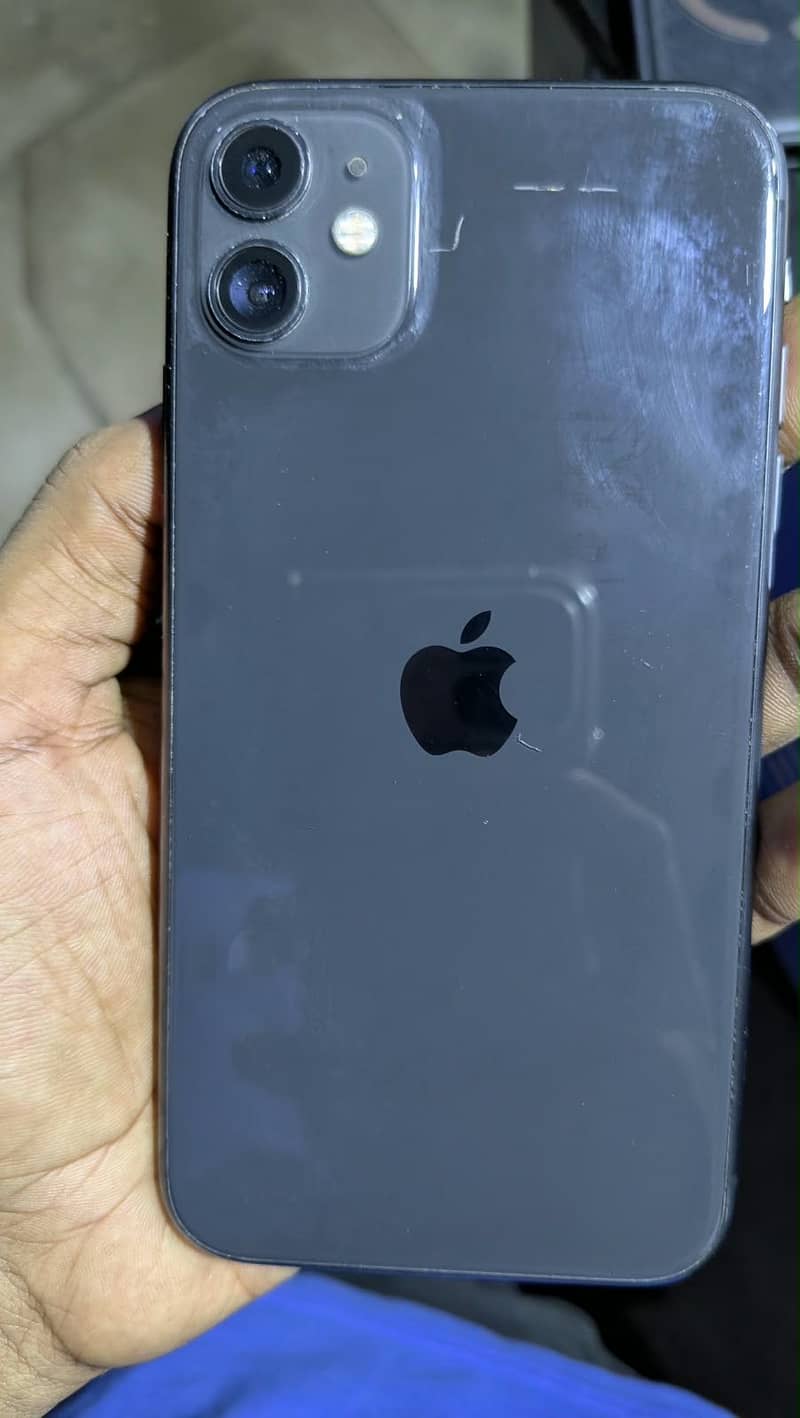 Apple iPhone 11 0