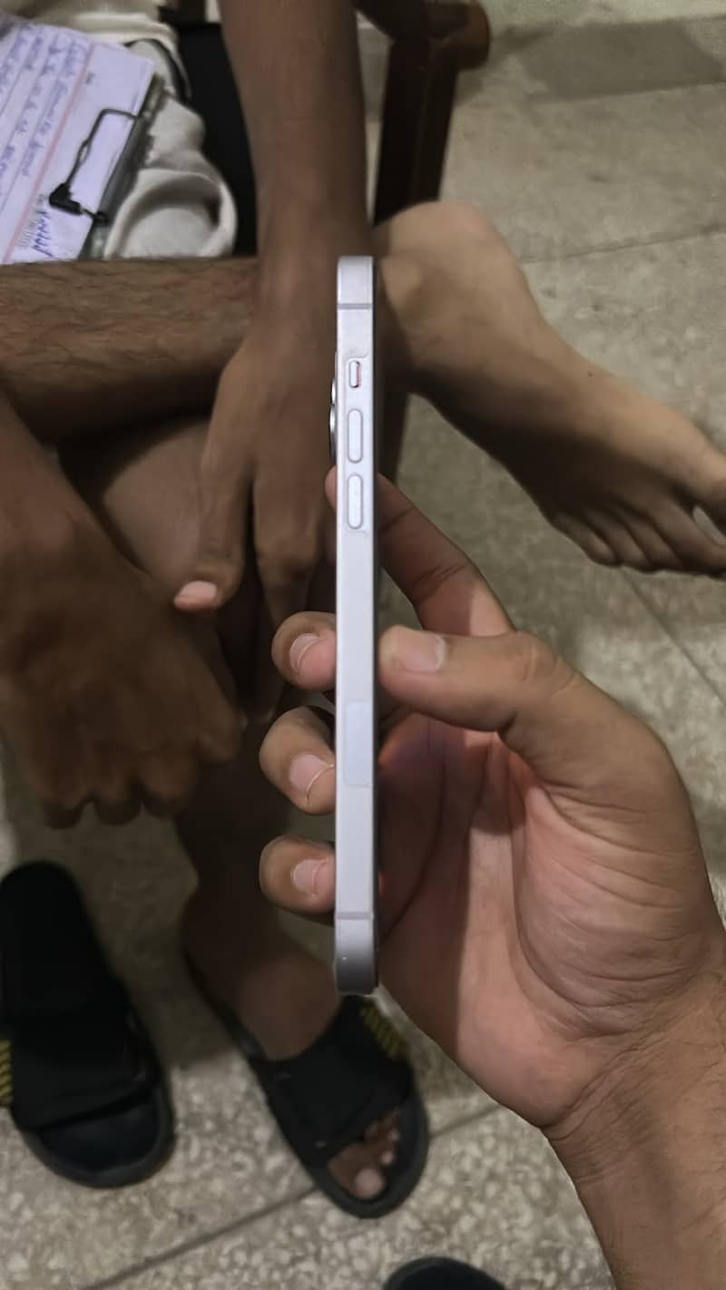 Apple iPhone 14 plus 1