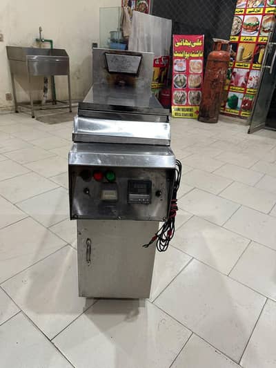 zinger Fryer 16 Liter Lush Condition