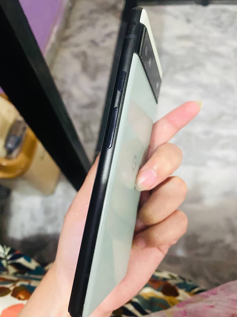Google Pixel 6a 2