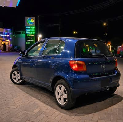 Toyota Vitz 2002