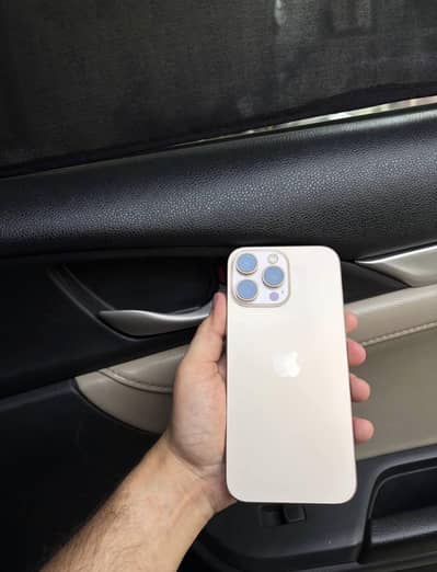 Apple iPhone 16 Pro Max