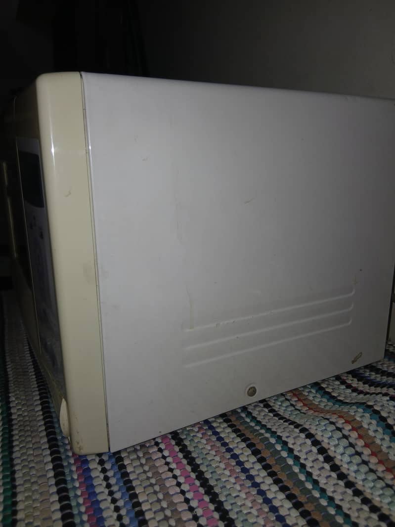 microwave 1