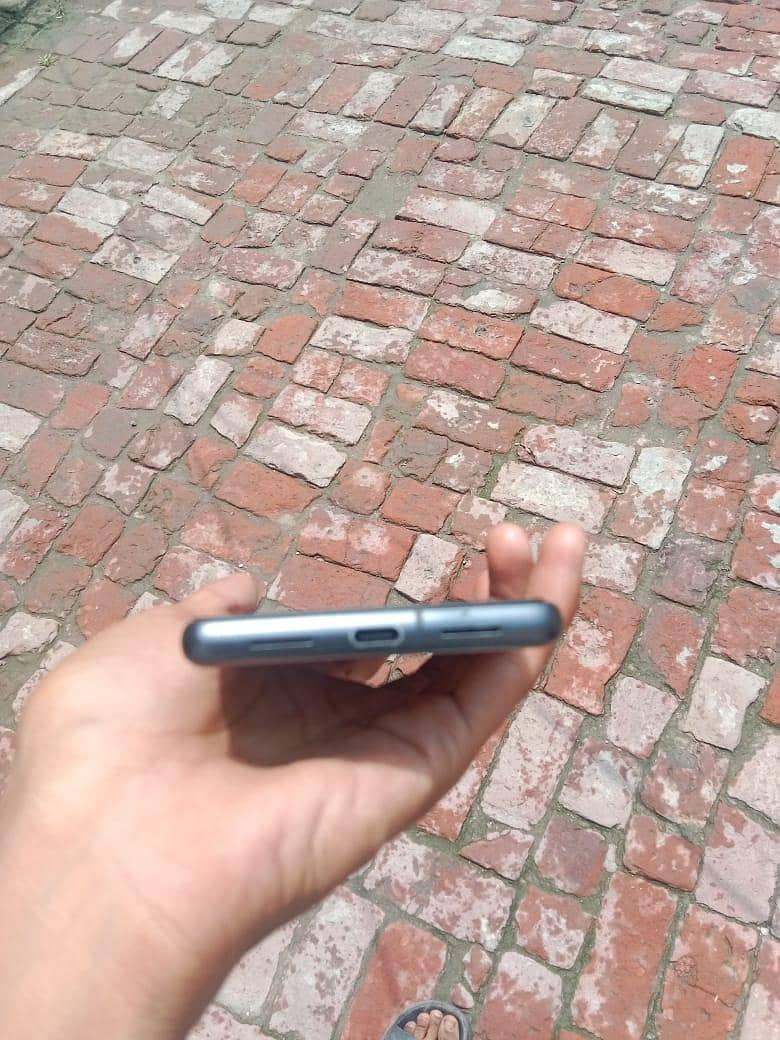 Google Pixel 7 3