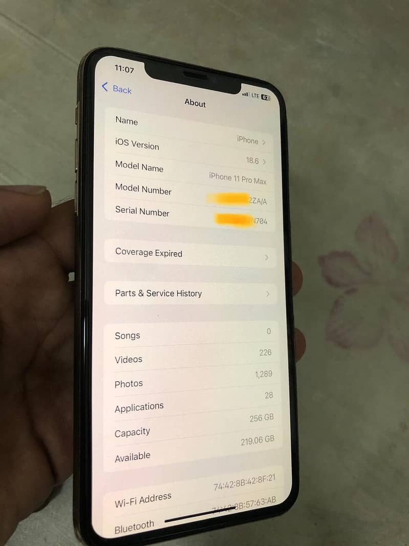 Apple iPhone 11 Pro 1