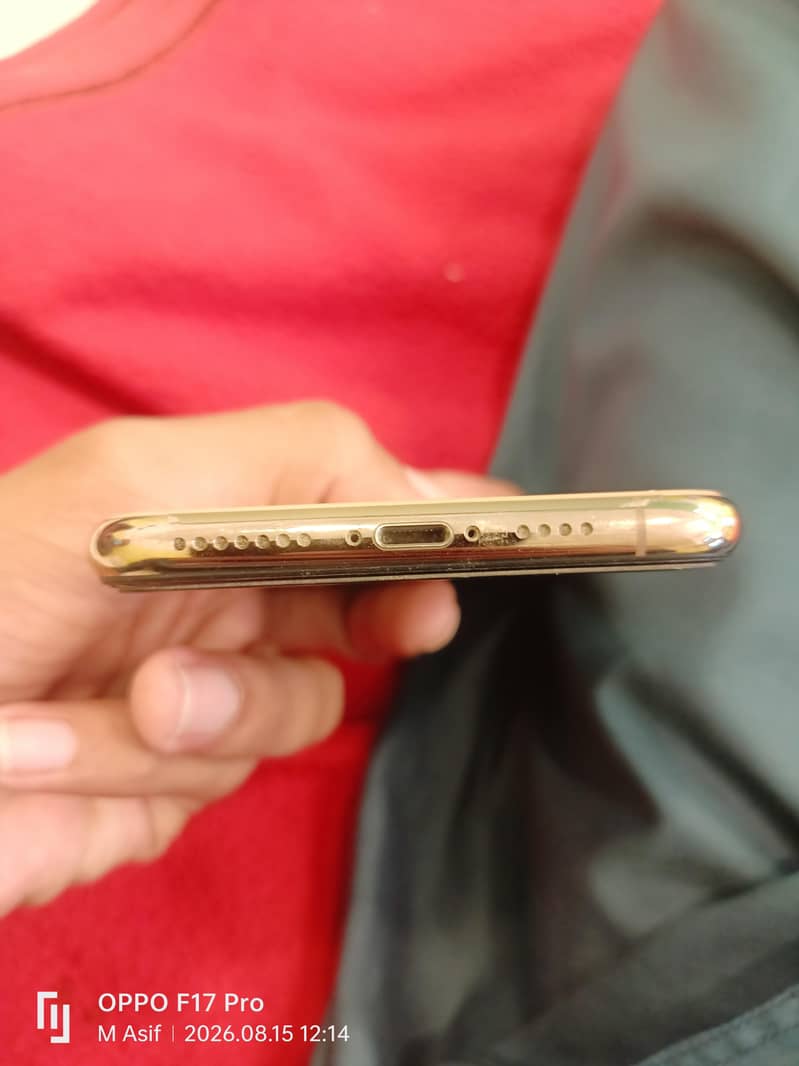 Apple iPhone 11 Pro 10