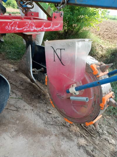 بہت اچھی ہے