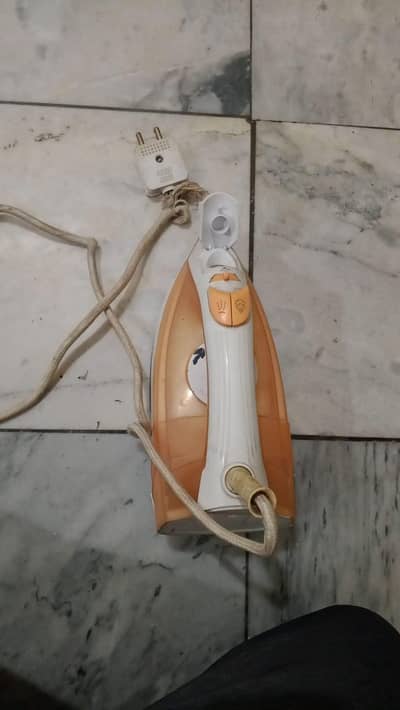 estari iron