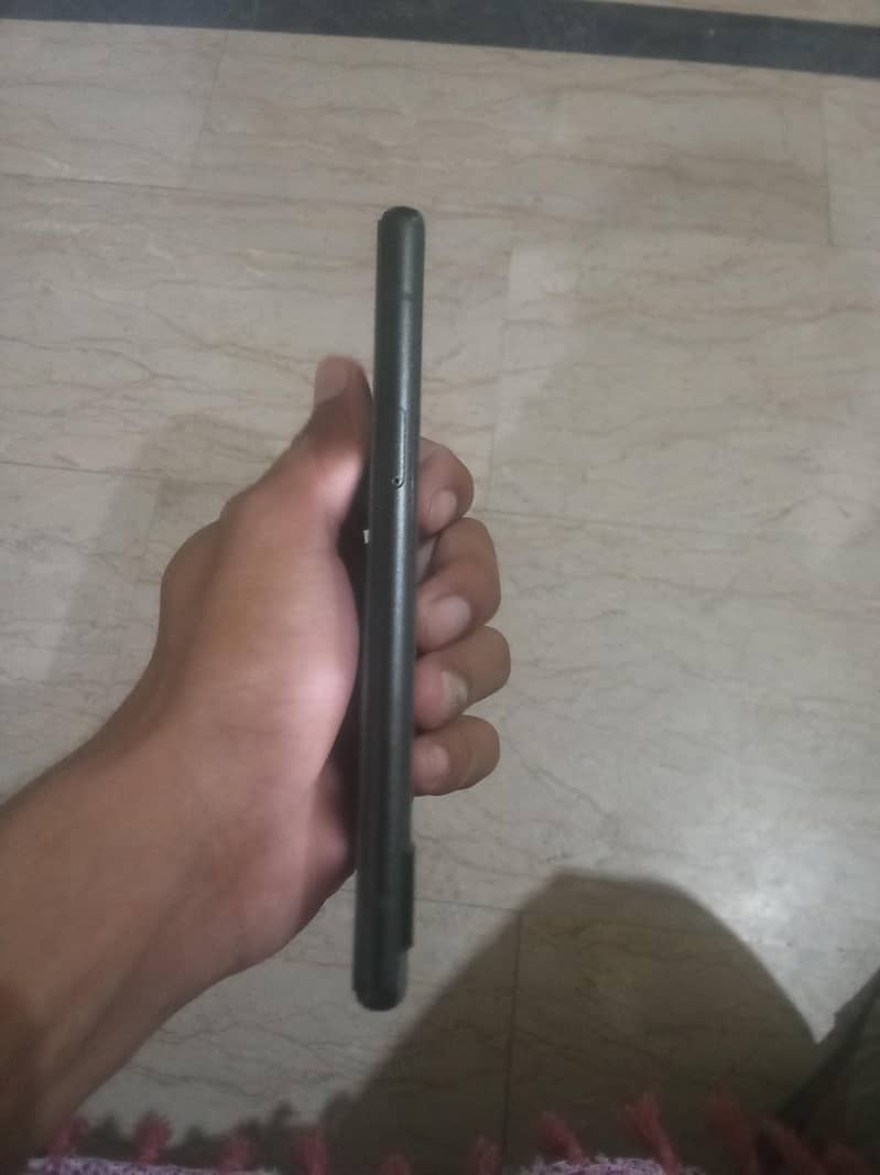 Google Pixel 6a 4