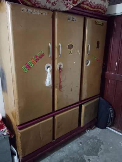 3 Door Steel Almirah / Wardrobe – Used. 0303-5158504
