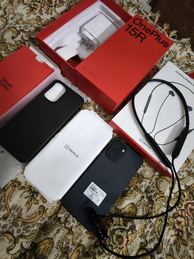 Oneplus 15r global variant brand new untouch condtion full box