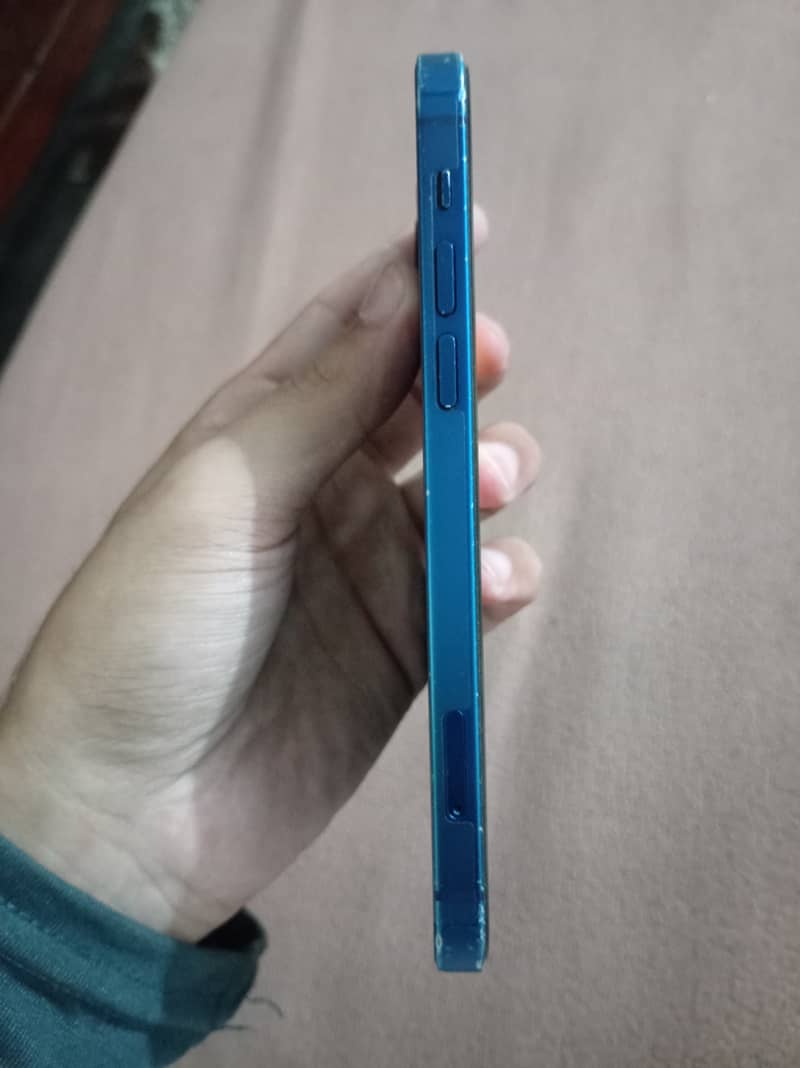 Iphone 12 3
