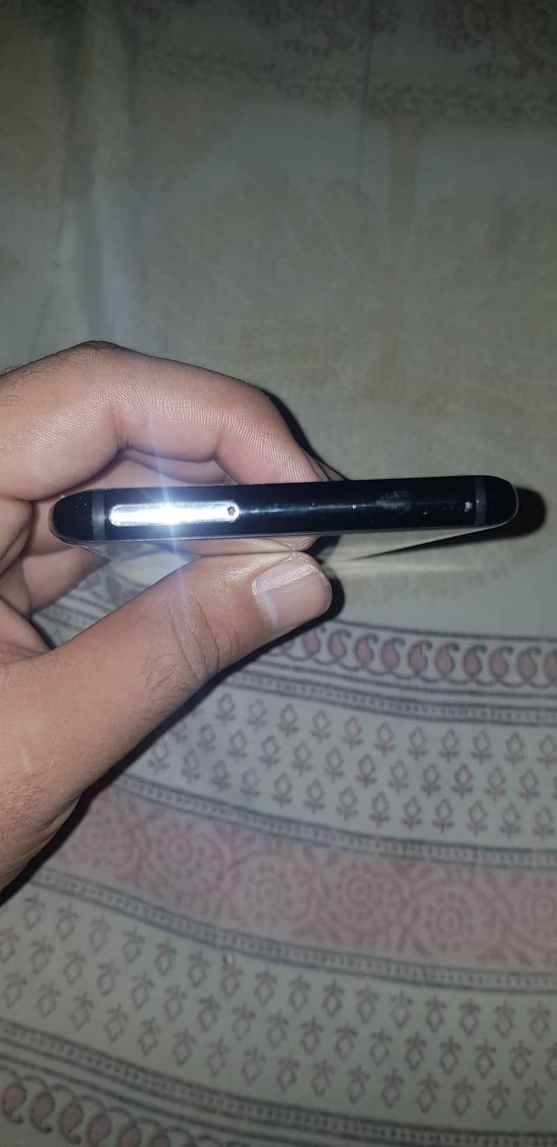 Samsung Mobile S8 Plus 5