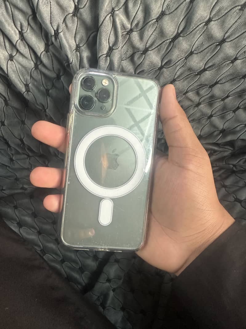 Apple iPhone 11 Pro 0