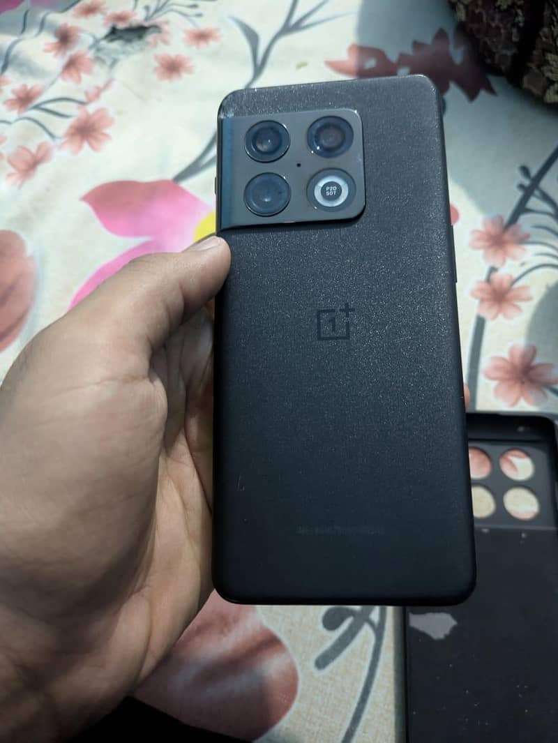 One Plus 10 Pro 0