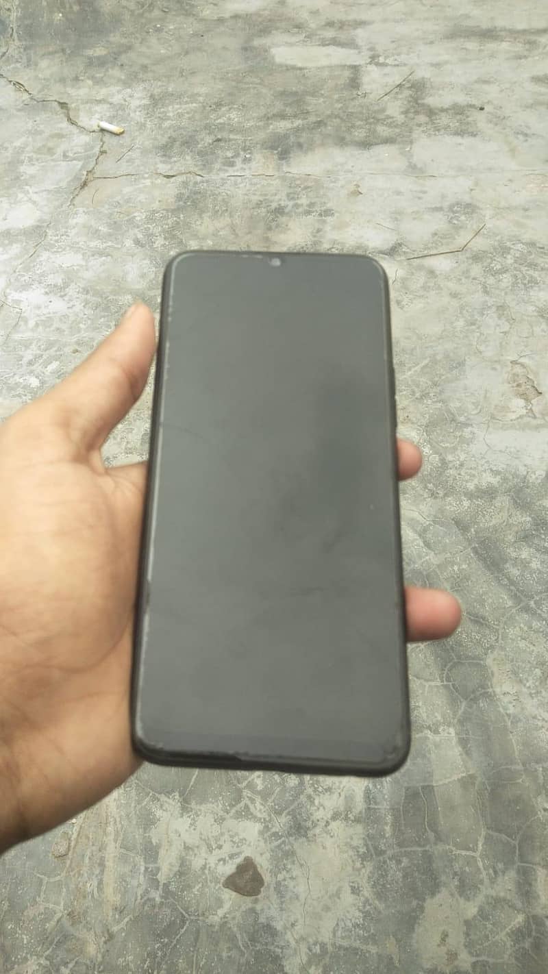 Tecno Spark 4 0
