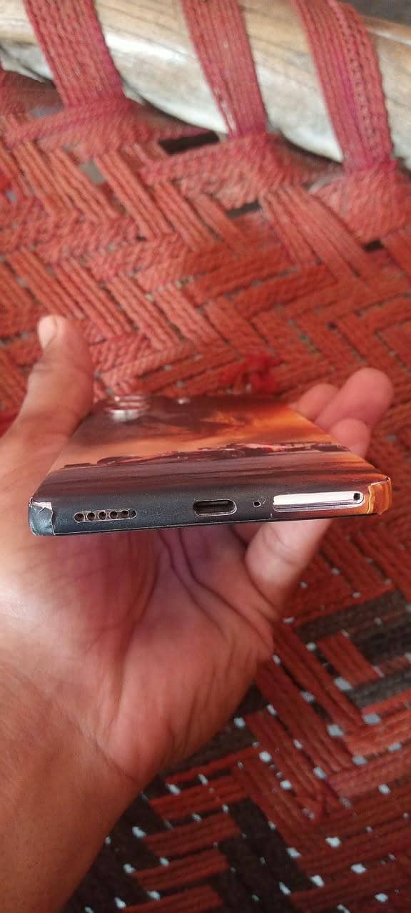 Tecno CAMON 40 2