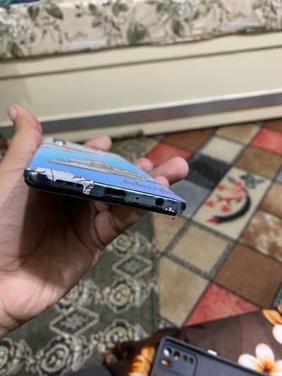 OPPO F15 8 128 no open no repair exchange posible