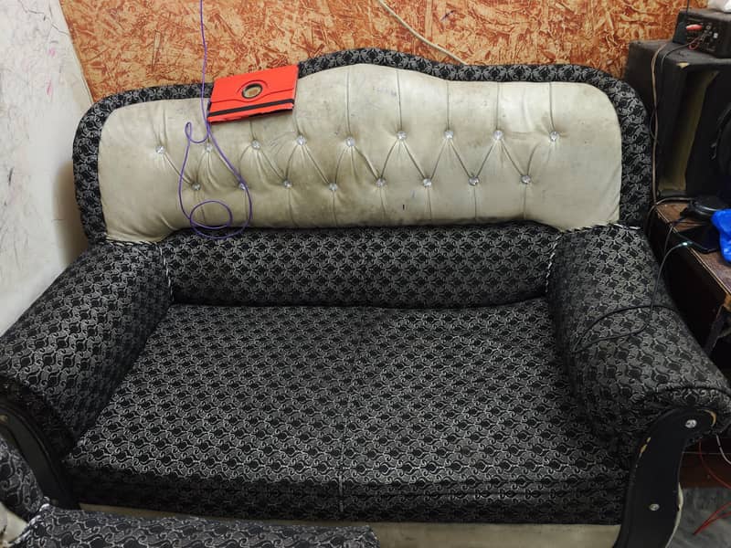 Sofa set in normal condition 0