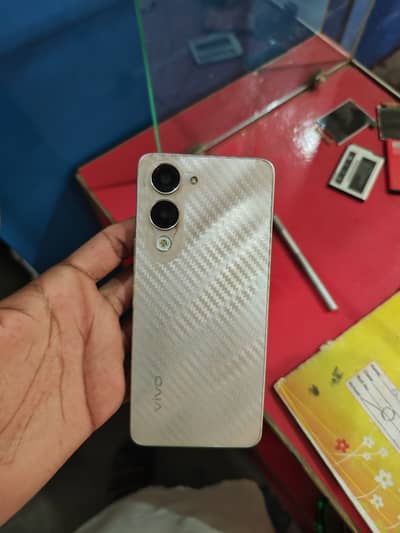 Vivo Y04