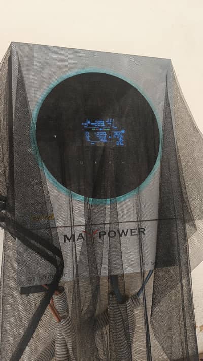 Max Power suntronic pv 5000 pro hybrid inverter