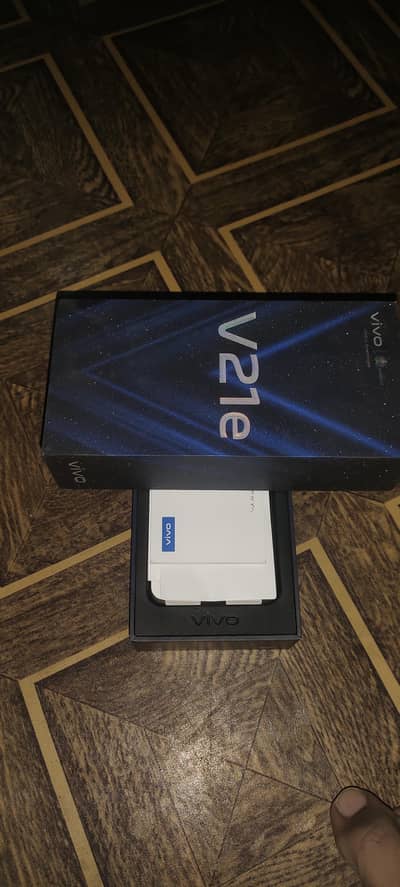 Vivo V21e