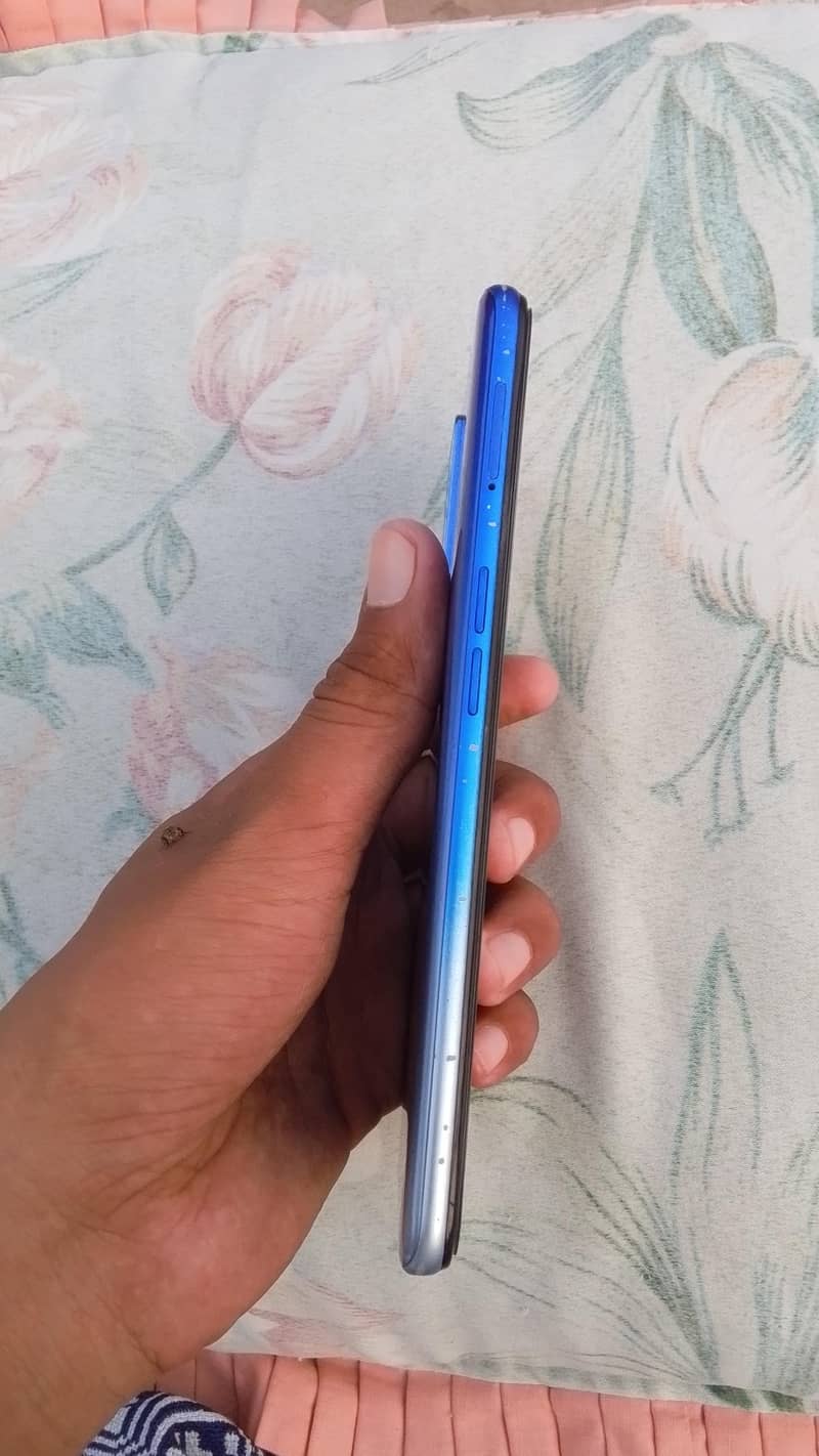 OPPO A54 3