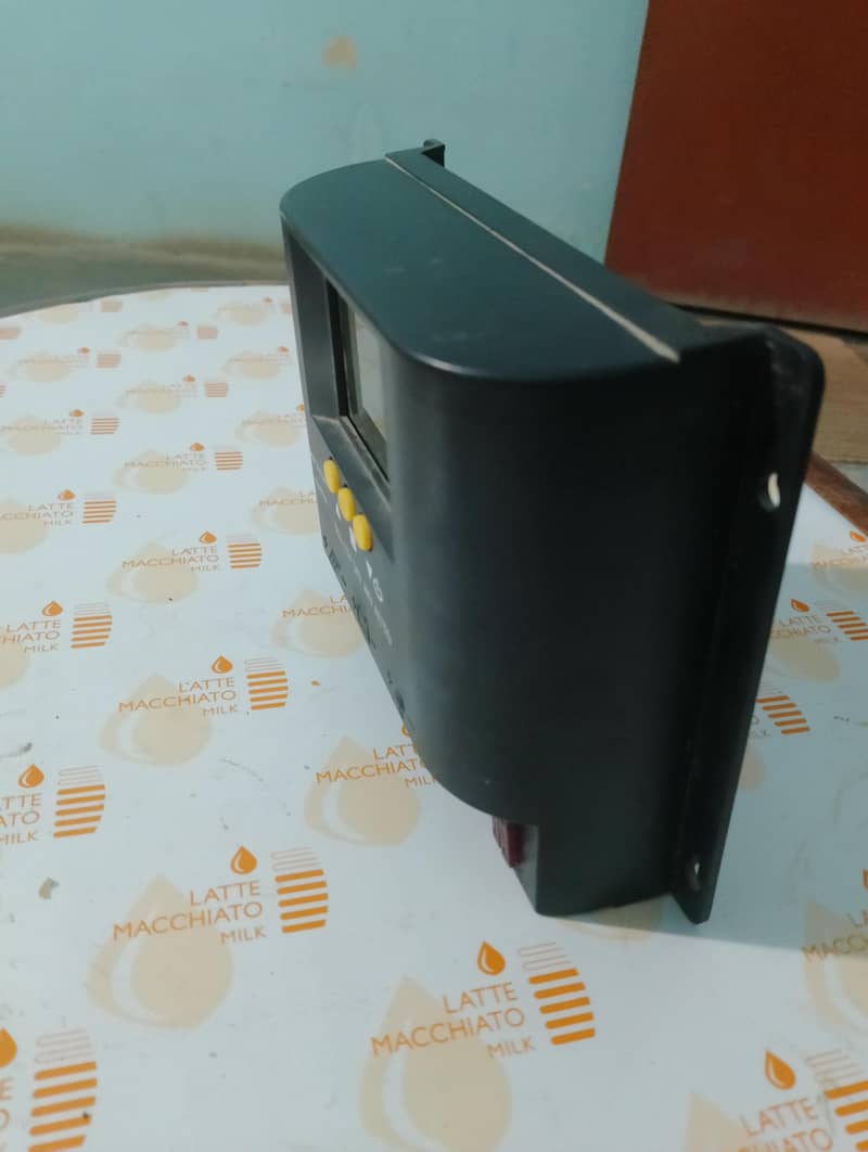 SOLAR CONTROLLER 2